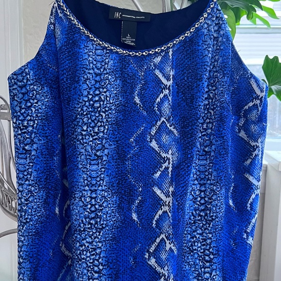 INC blue snake print top - Picture 1 of 3